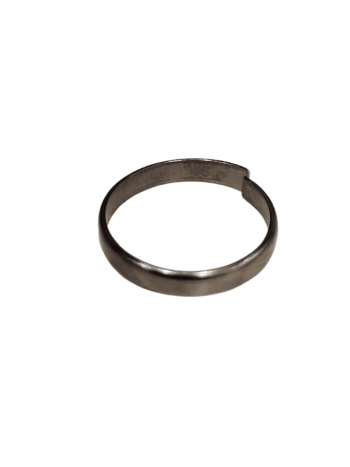 black-horse-shoe-ring