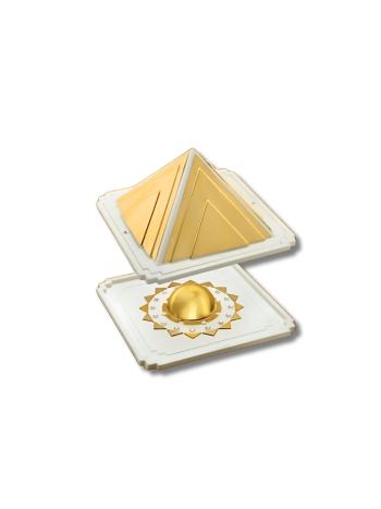 Gold-Wish-Pyramid